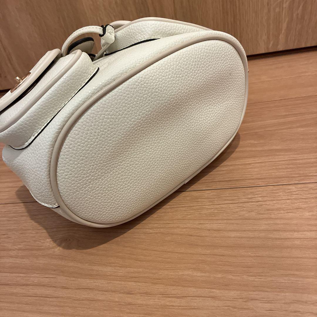 ほし《新品未使用》《値下げ可》《人気》コーチ　リュック