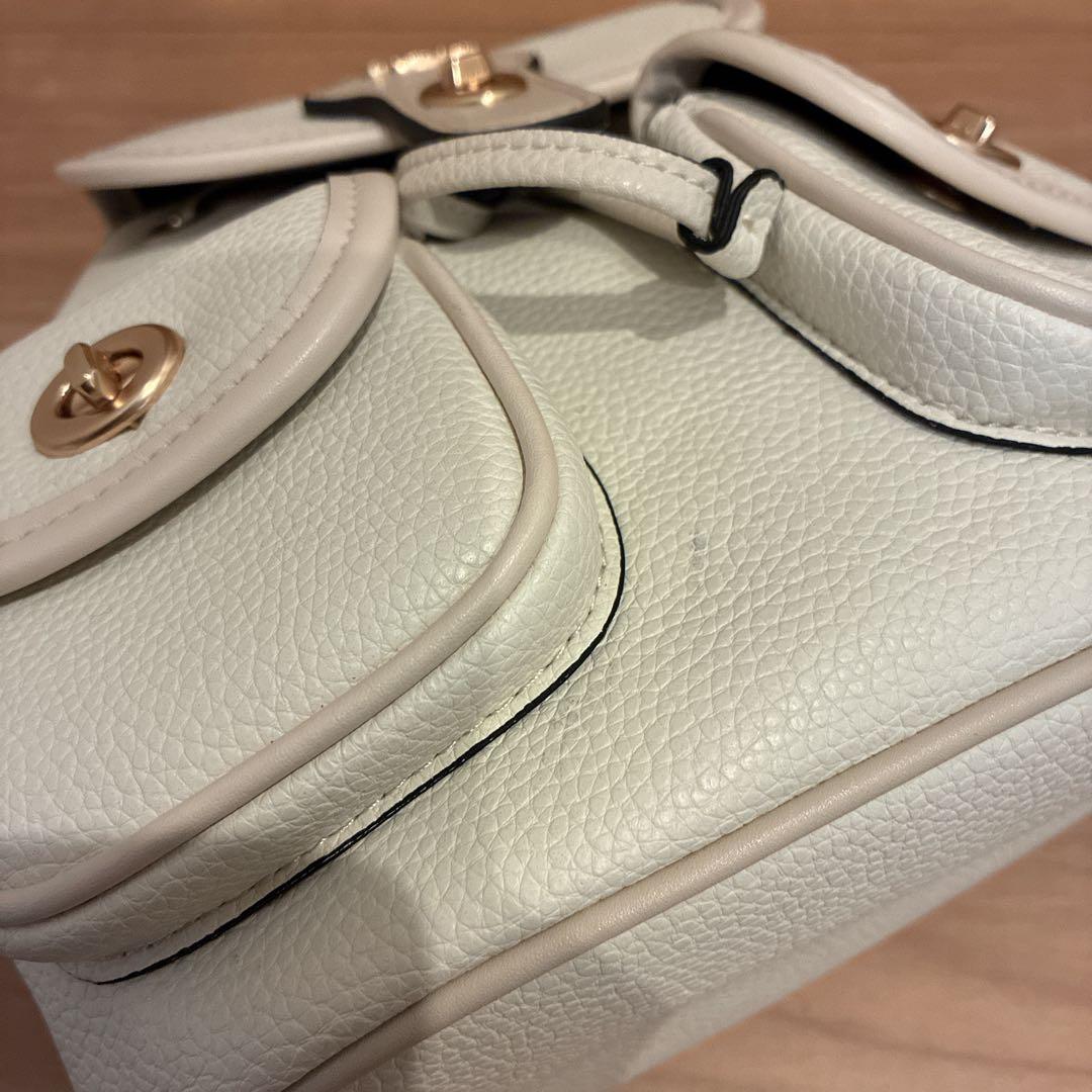 ほし《新品未使用》《値下げ可》《人気》コーチ　リュック