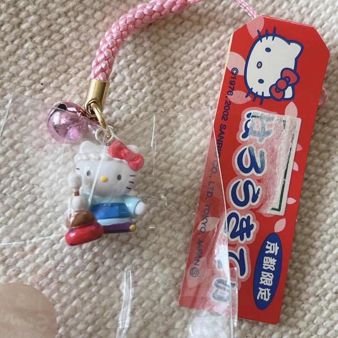 ご当地キティ 京都 4個まとめ売り 小坊主 金閣寺 京都タワー - メルカリ