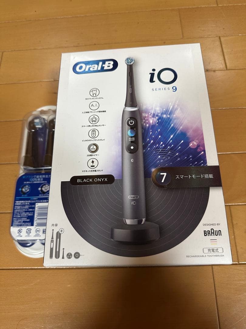 Oral-B iO Series 9 ブラックオニキス 本体 替ブラシ+4本付 電動歯ブラシ ブラウンオーラルB 公式 | iO9 （ブラックオニキス / 黒