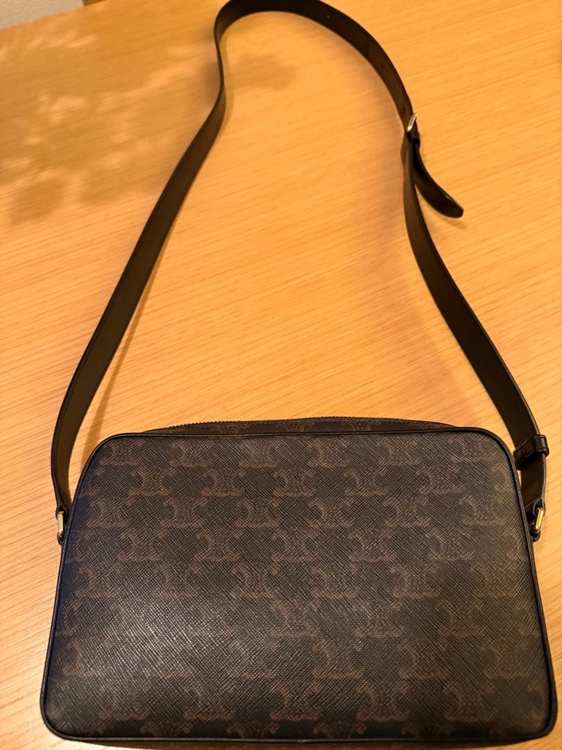 伊勢丹レシート有 CELINE ロゴ入り ショルダーバッグ - メルカリ