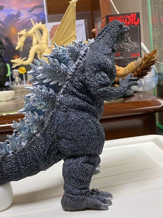 海洋堂 酒井ゆうじ ゴジラ 1994 モゲゴジ ソフビキット 完成品 - メルカリ
