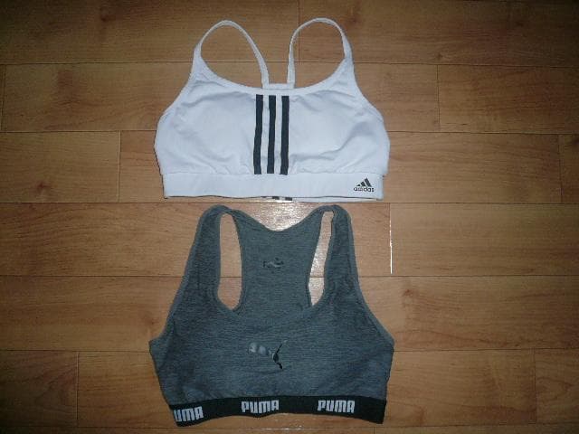 珍しいカラーデザインのアディダス ブラ＆グレー プーマブラ エクササイズ ヨガ 楽天市場】アディダス スポーツブラ（カラーグレー）の通販