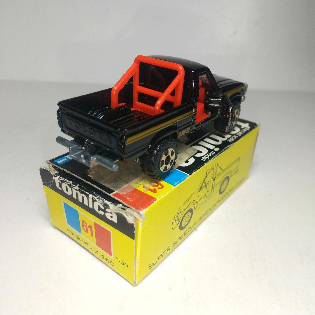3292)トミカ 黒箱 日本製 トヨタ ハイラックス 4WD - メルカリ