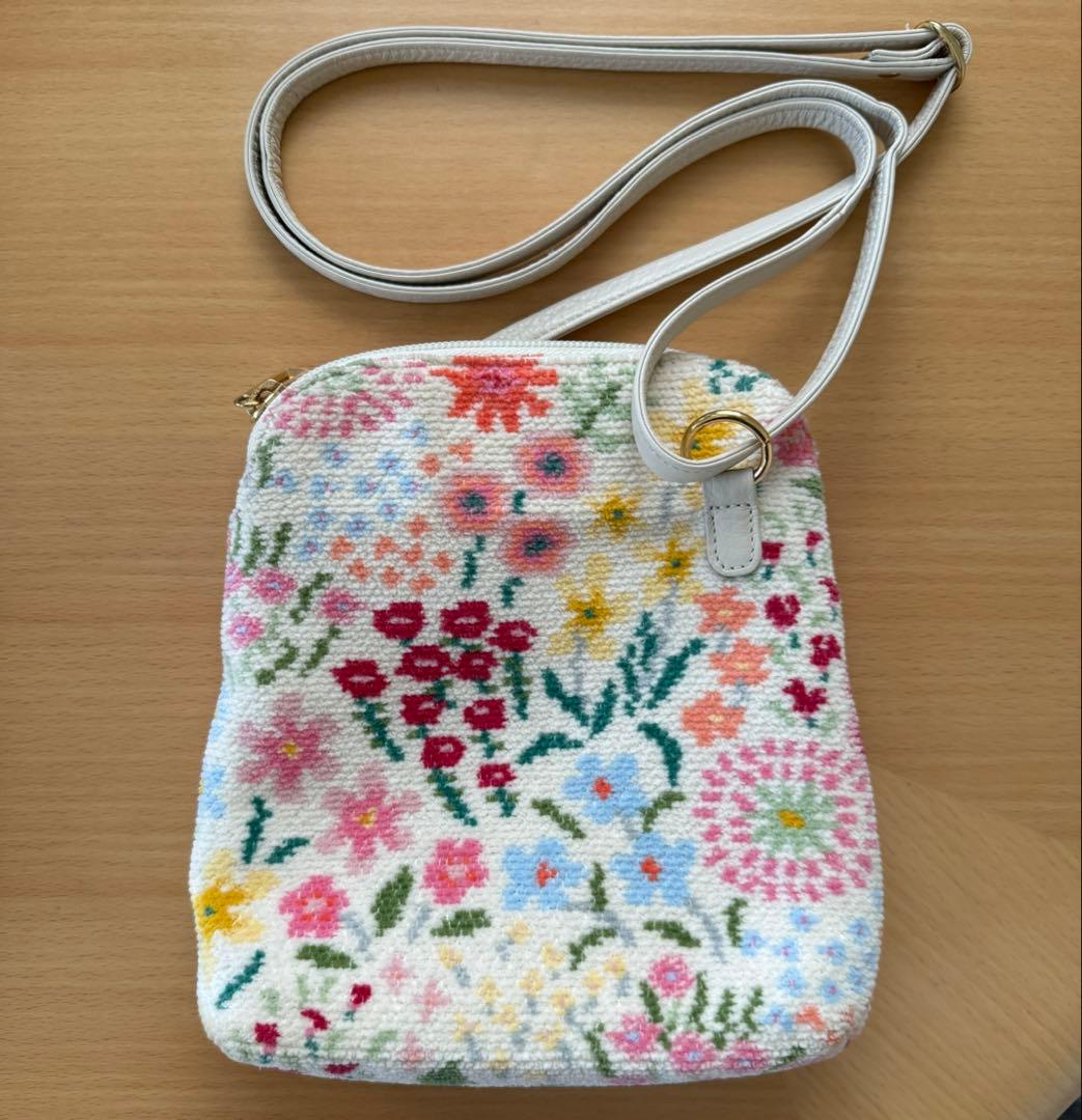 FEILER フェイラー イハナクッカ ショルダーバッグ 花柄 - メルカリ
