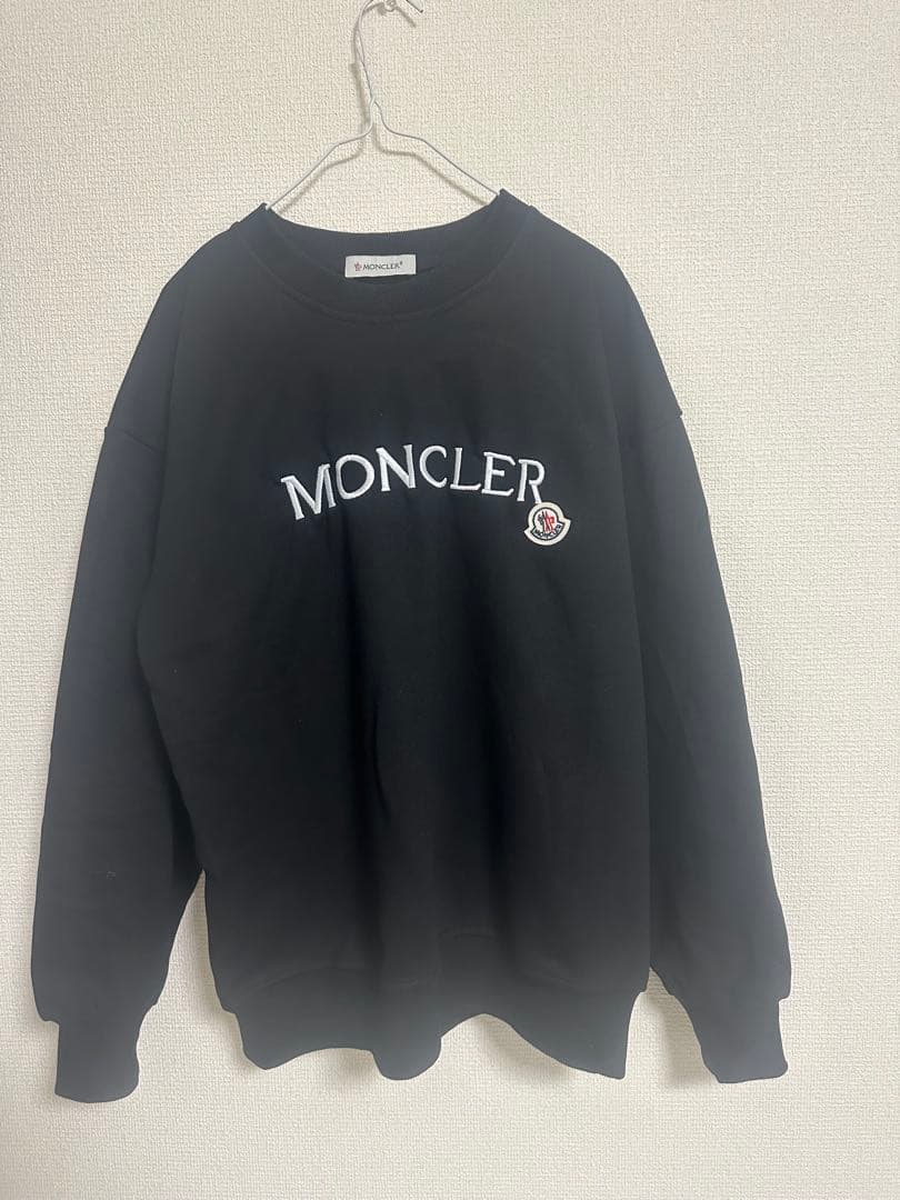 モンクレール　ロンT‼️ MONCLER（モンクレール） ロングスリーブTシャツ 8D00018 778ネイビー