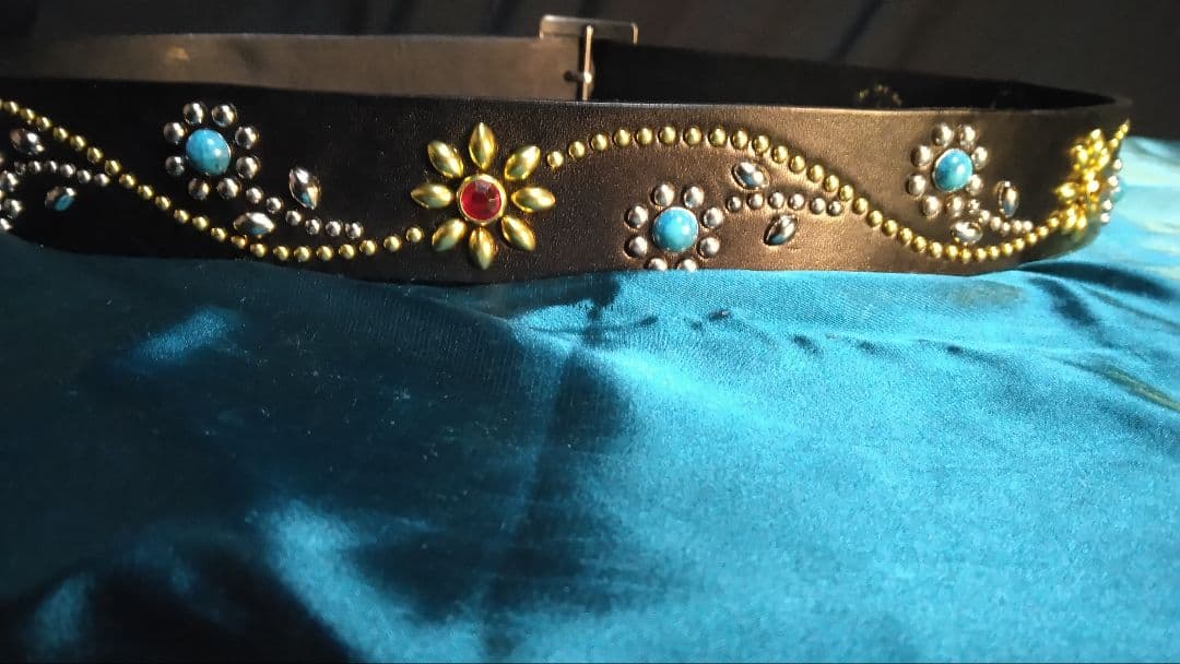 内藤様専用栃木レザーツタ＆フラワースタッズベルトブラック ニッケル