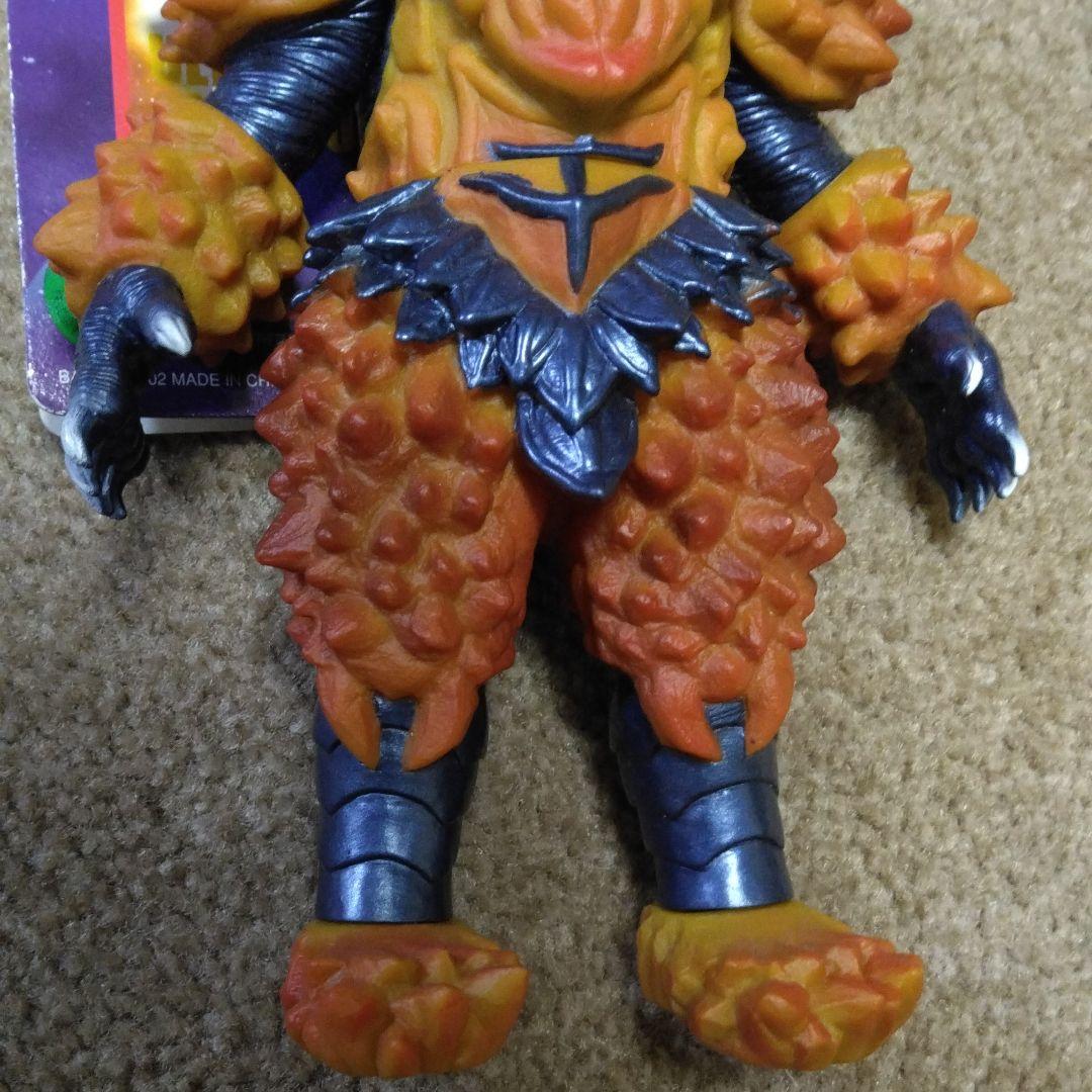 タグ付き ソフビ ラグストーン ウルトラマン コスモス 怪獣 トリガー