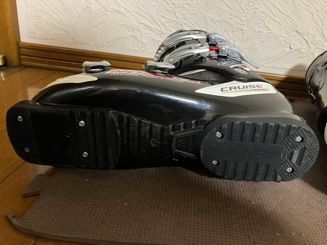 NORDICA　ノルディカ スキーブーツ 28.5cm　足幅広め