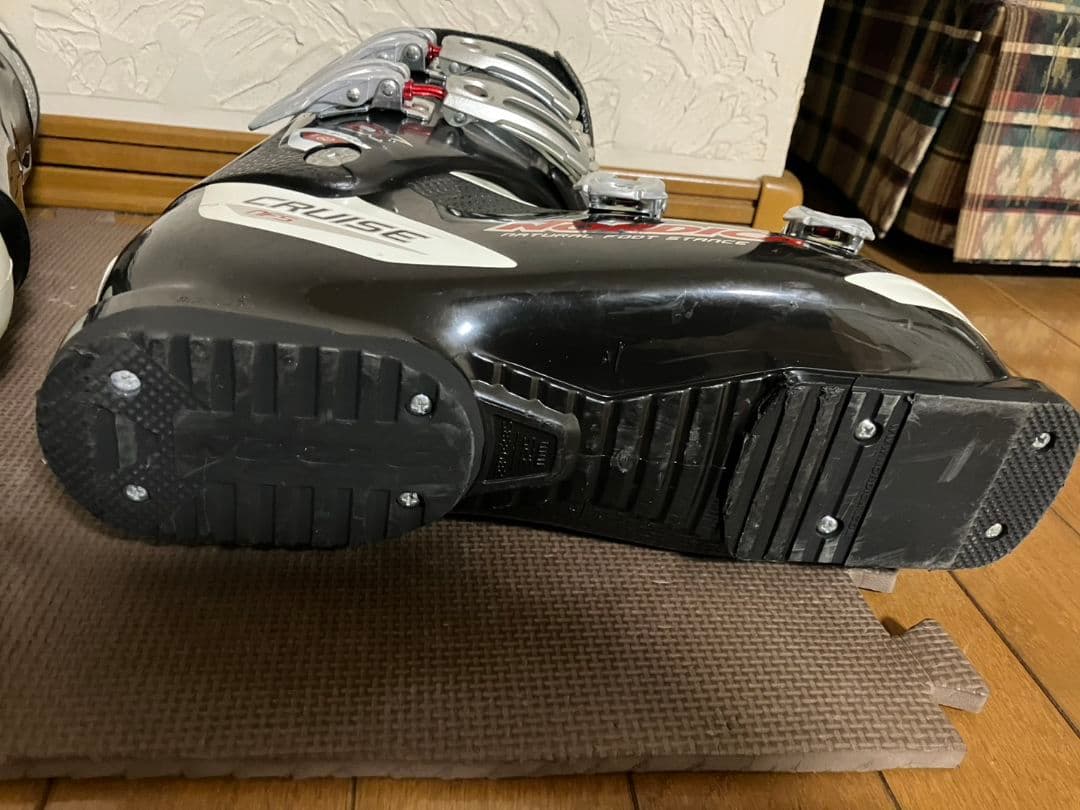 NORDICA　ノルディカ スキーブーツ 28.5cm　足幅広め