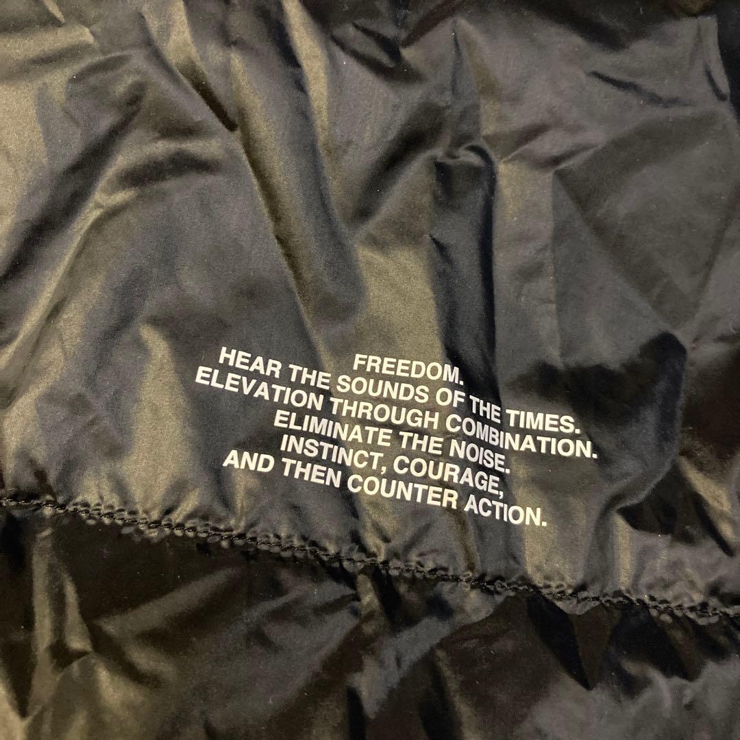 新品未使用】ネット限定 GU×undercover ダウン XXL ブラック - メルカリ