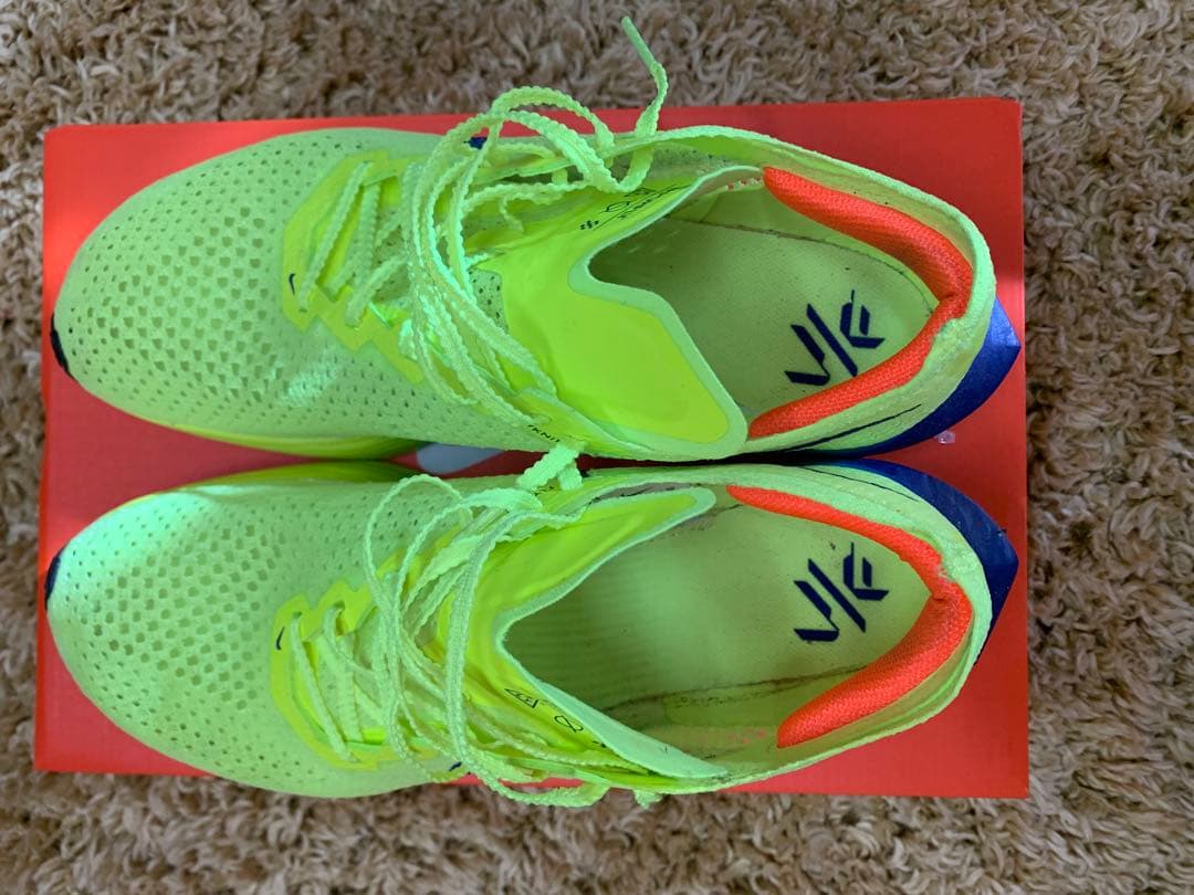 NIKE　ヴェイパーフライネクスト％3　　26.5cm