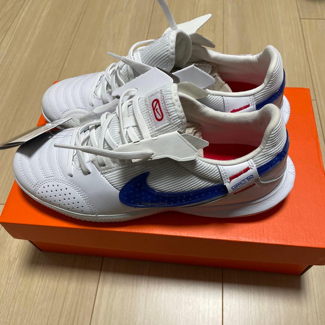 シューズ 26.0cm NIKE STREETGATO