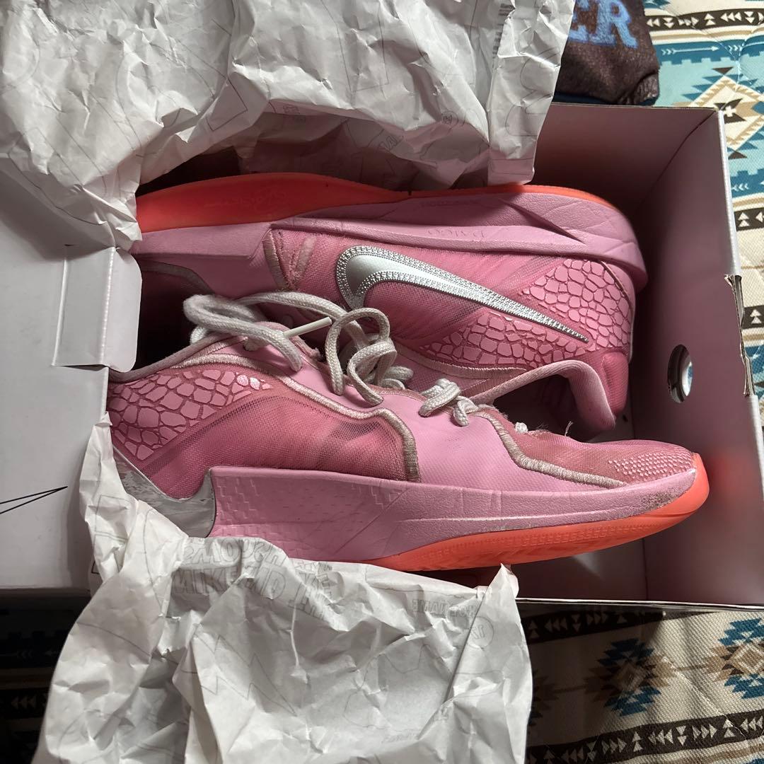 Nike サブリナBY you
