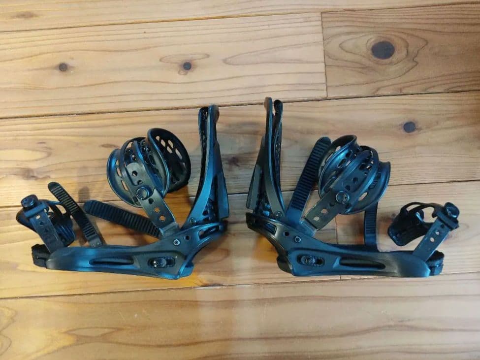 Burton ゼネシス ReFlex Sサイズ ビンディング ブラックの通販はau PAY