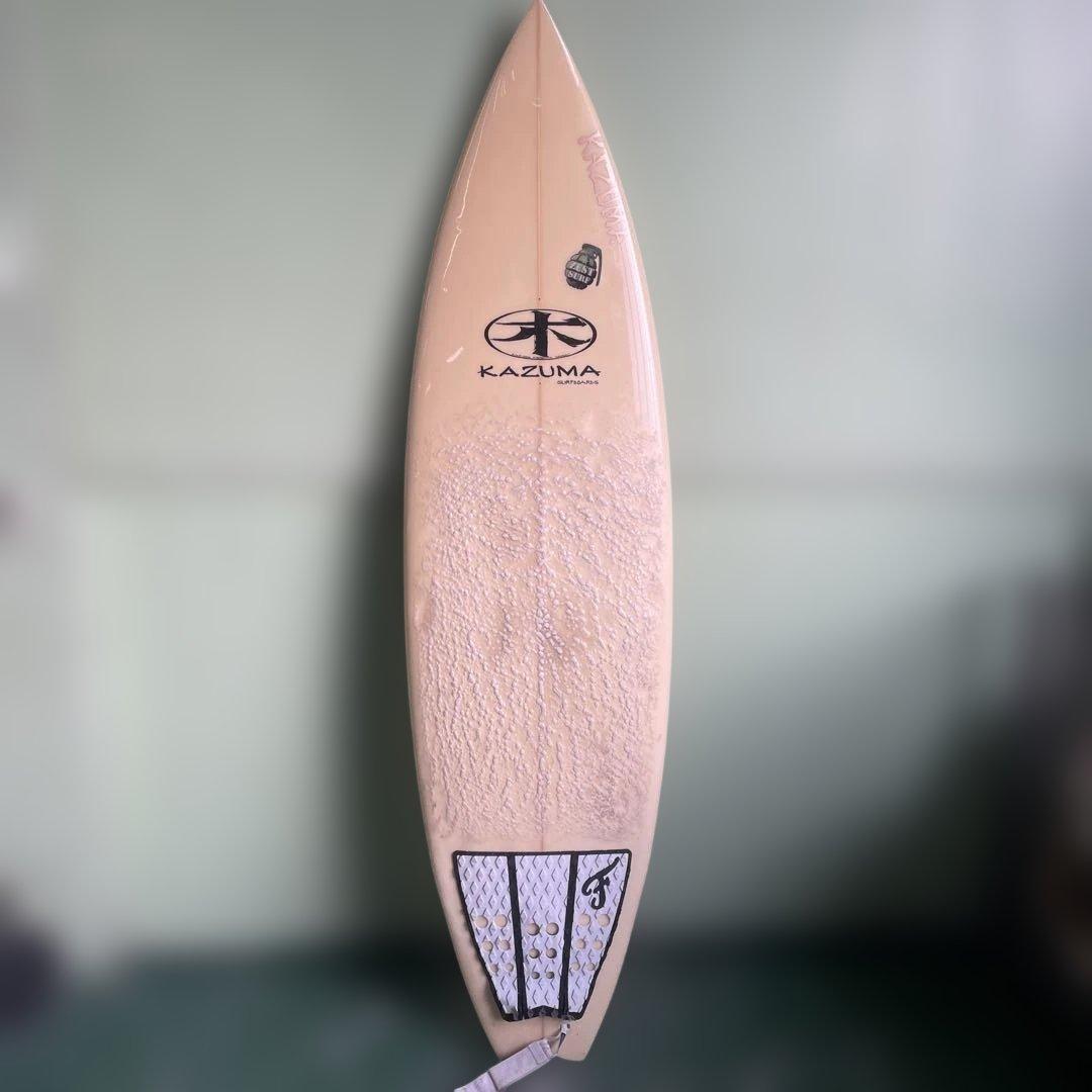KAZUMA サーフボード マリンスポーツ アウトドア 波乗り フィン付き 格安 KAZUMA サーフボード マリンスポーツ アウトドア 波乗り フィン付き