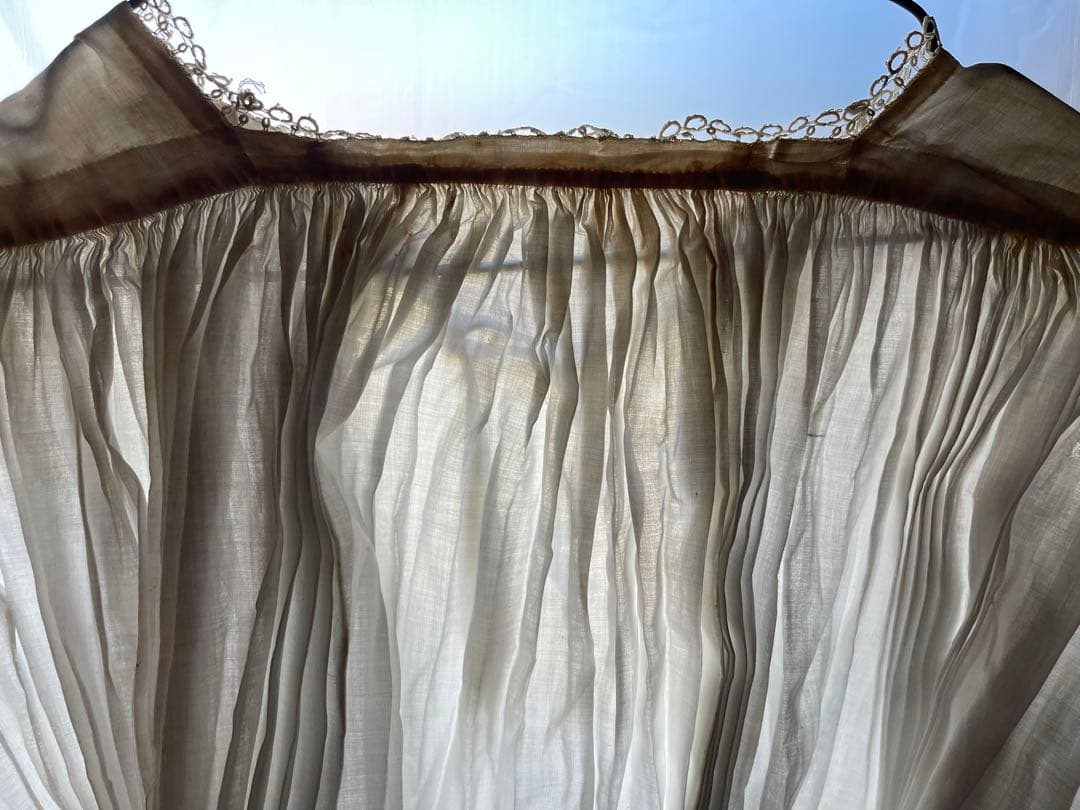 フランスアンティーク 教会神父さん聖歌隊コーラスのブラウス リネン