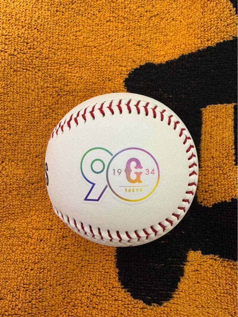 90周年】巨人 読売ジャイアンツ ショップ 坂本勇人 直筆サインボール