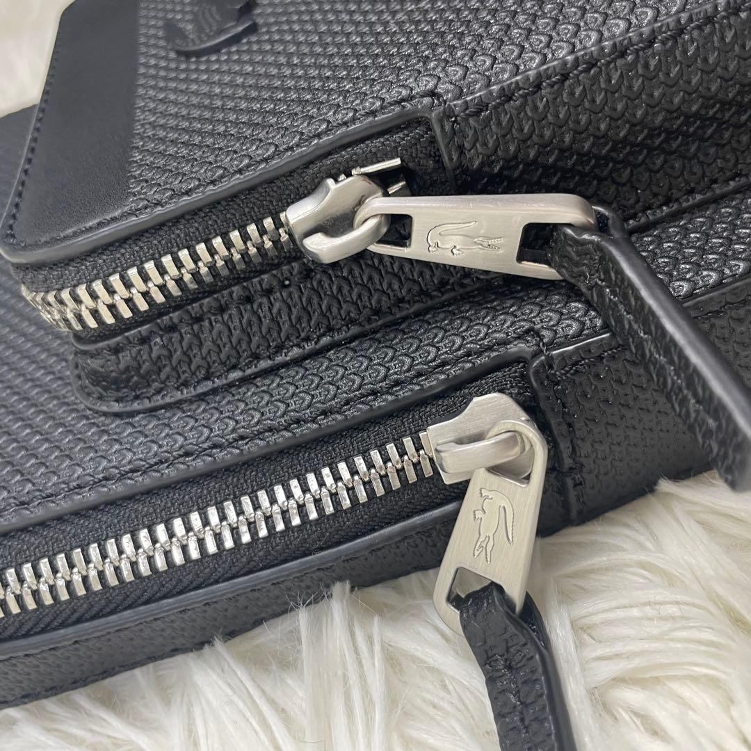 極美品✨ ラコステ シャンタコスモールボディバッグ ブラック 黒