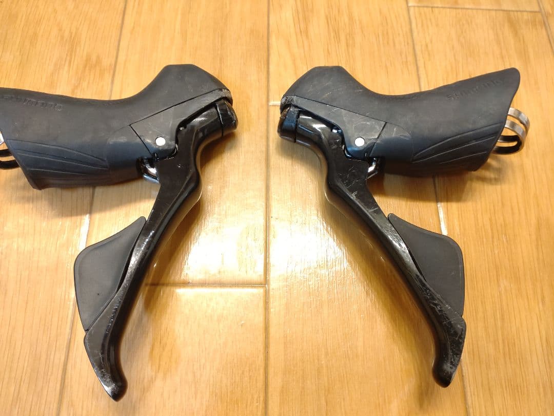シマノ SHIMANO 105 R7000グループセットShimano 105 R7000コンポ