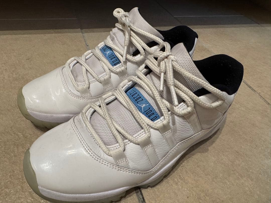 Air Jordan 11 Low ホワイト Size 15 - Air Jordan 11 Retro Low White Light Zen Grey for sale
