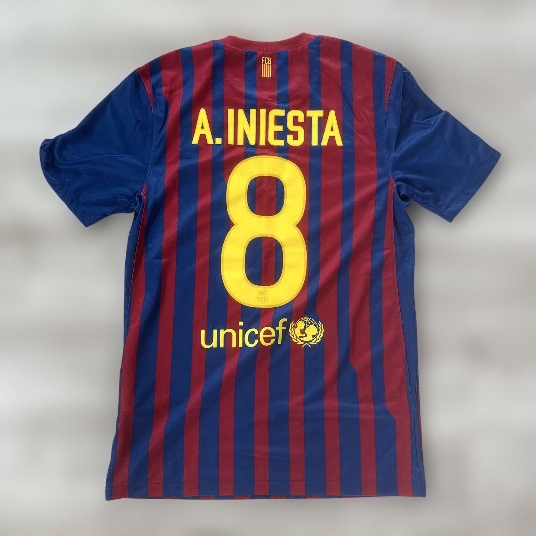 NIKE バルセロナ AUTHENTIC ユニフォーム S イニエスタ 8