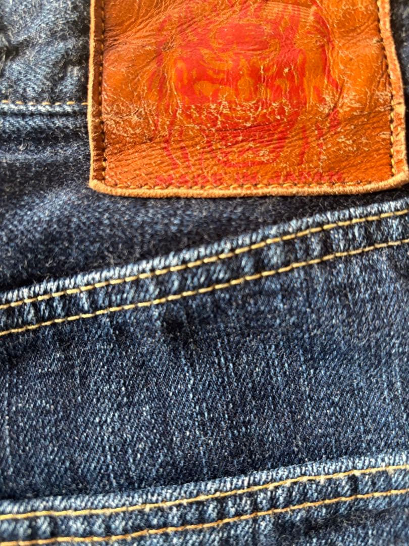 希少レア 鬼デニム oni denim 鬼鎧 ジーンズ 32 インディゴ 赤耳