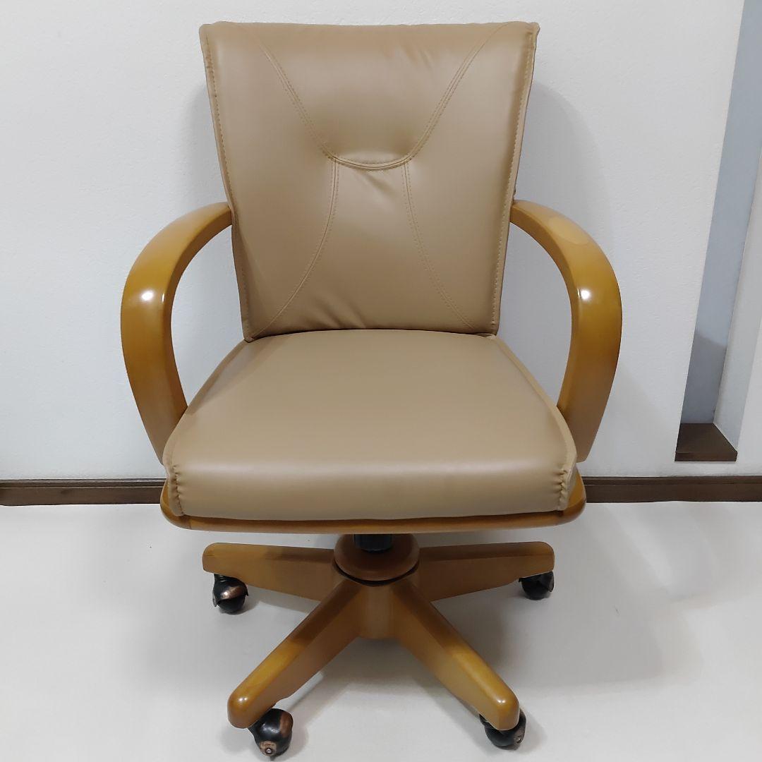 貞苅椅子製作所 アームチェア キャスター 高さ調整 ロッキング機能