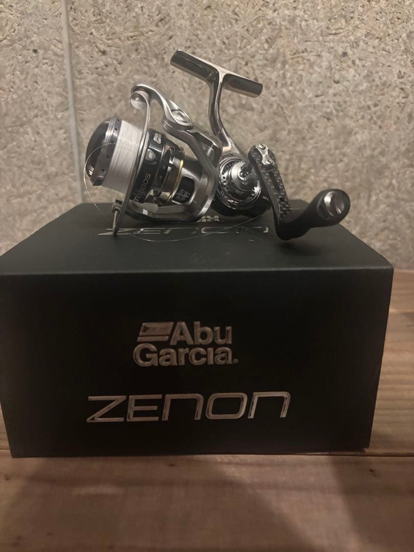 Abu Garcia ZENON 1000S リール Abu Garcia Introduces the Zenon X Spinning Reel - Collegiate Bass