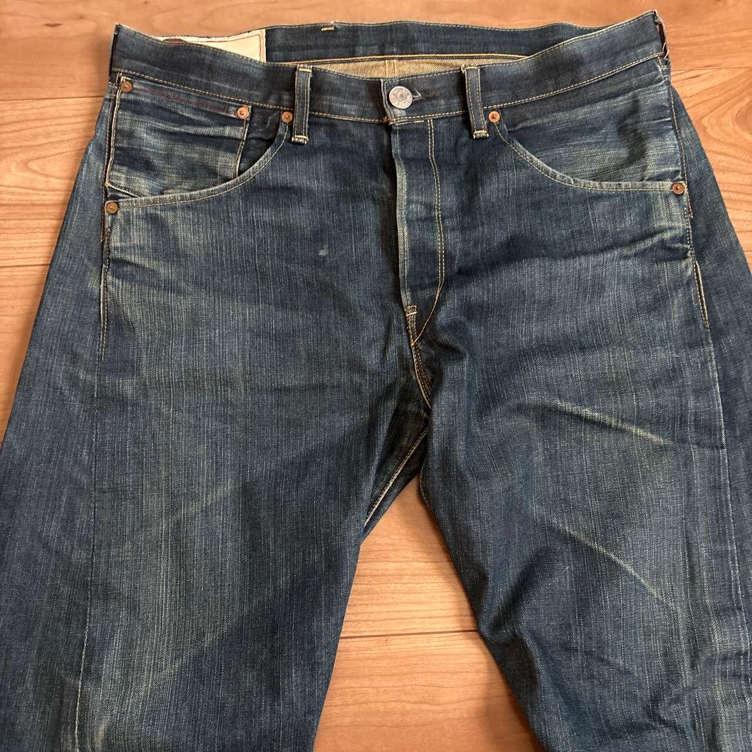 Levi's red サークルR エンジニアード シンチバック日本製 W34 - メルカリ