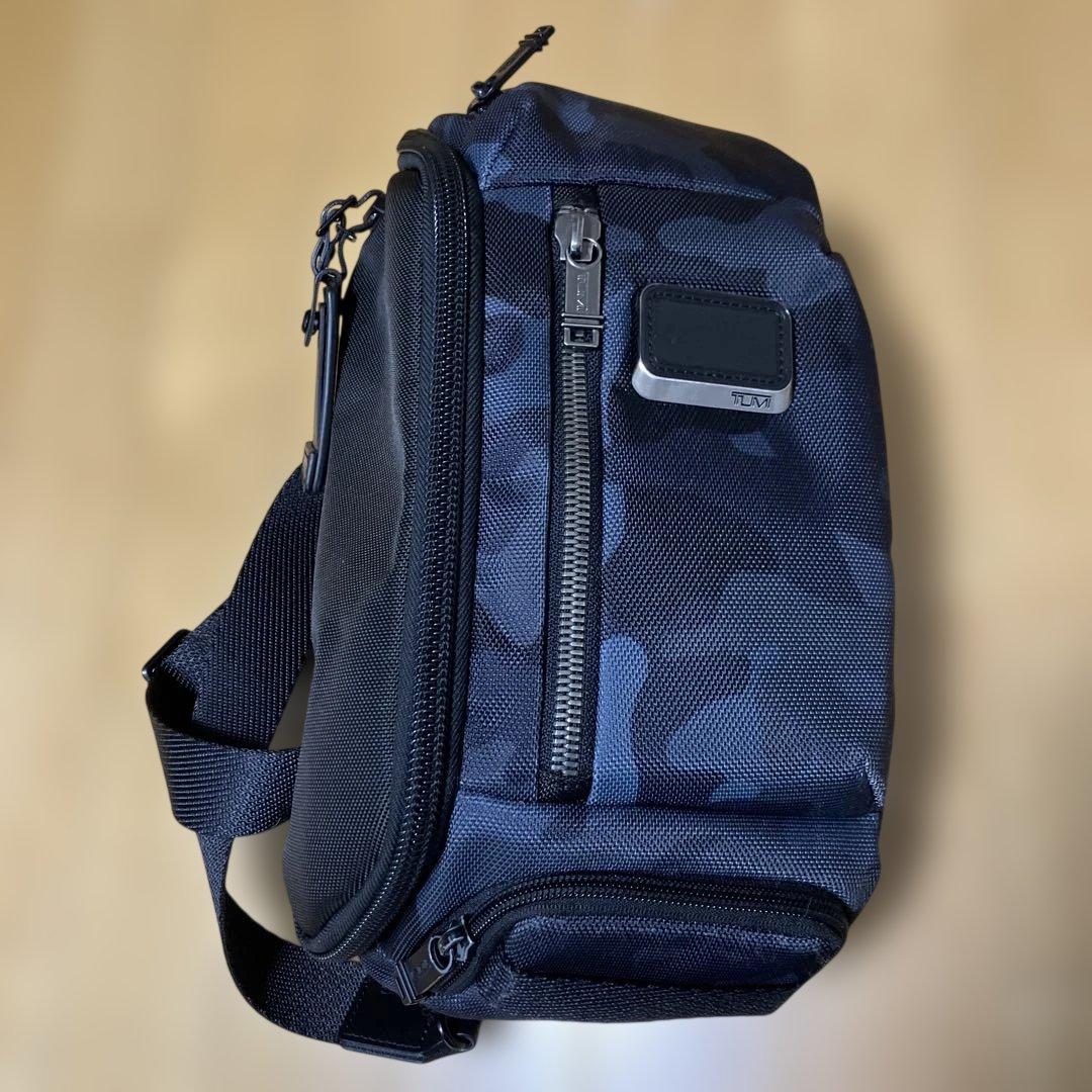 【大幅値下げ】TUMI ブラック迷彩 ショルダーバッグ 楽天市場】【バッグ】TUMI トゥミ ビール ショルダーバッグ クロス