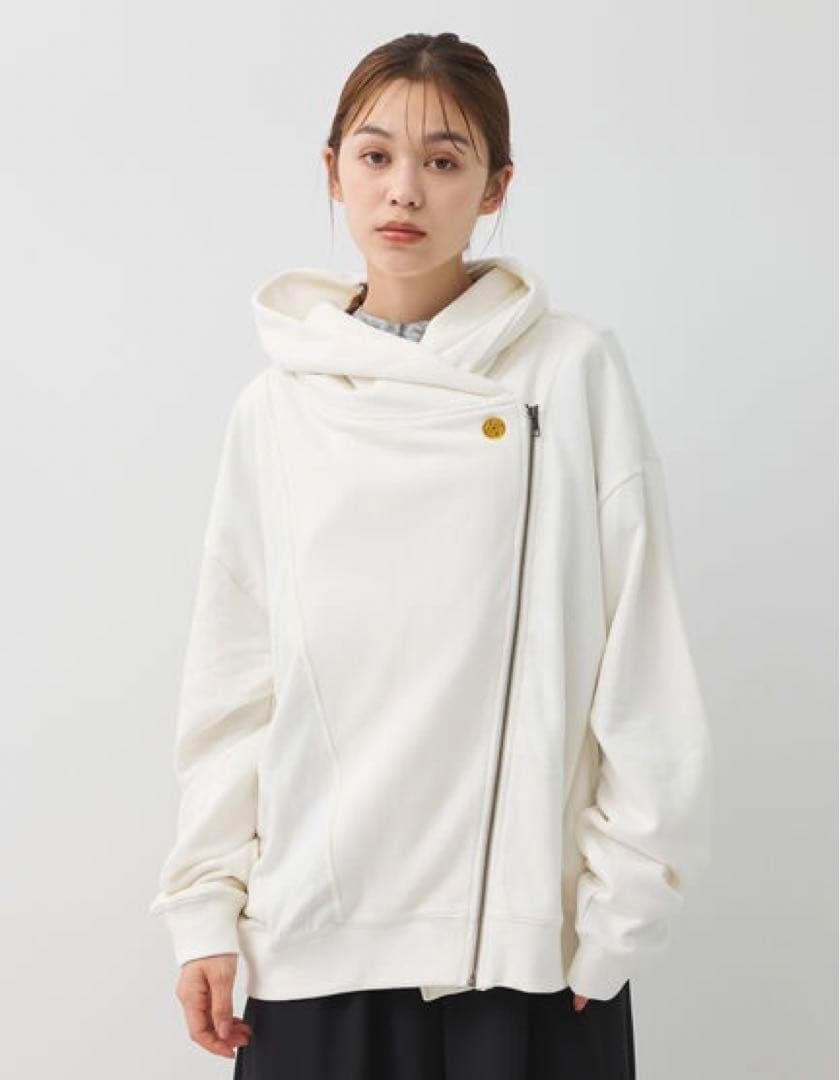 乙骨憂太 earth コラボパーカー - メルカリ