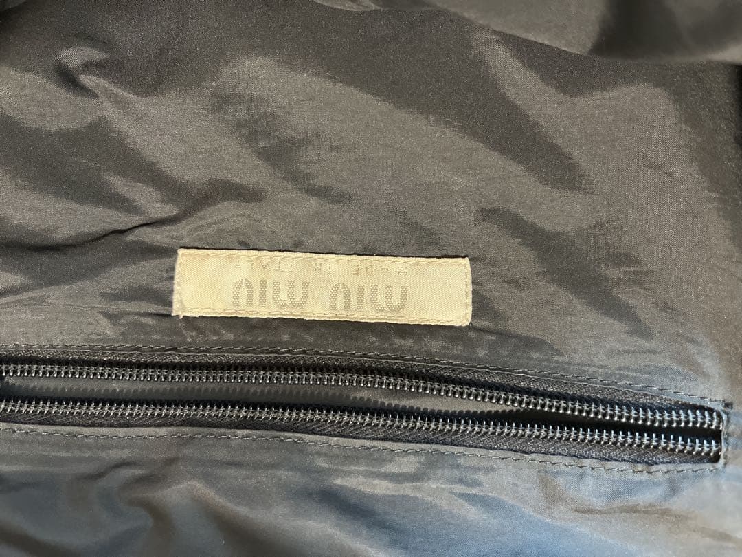 miumiu ボディバッグ リュック vintage ブラック miumiu ブラック