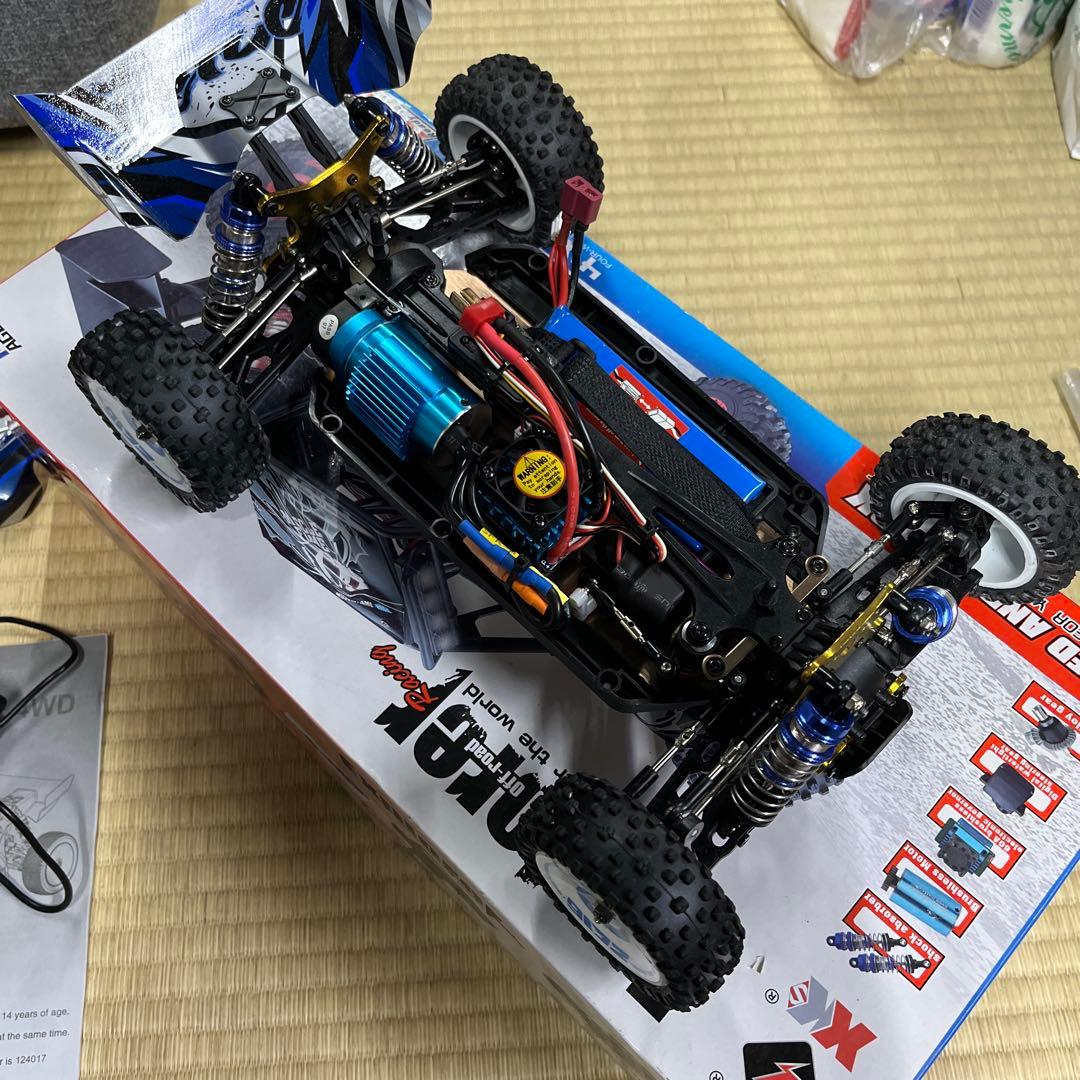 最終値下げExplorer Racing 124017 2.4GHz ブラシレス