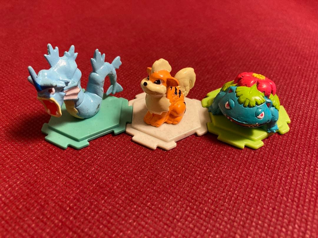 初代ポケモン ガチャ フィギュアコレクション レトロ 3体セット - メルカリ