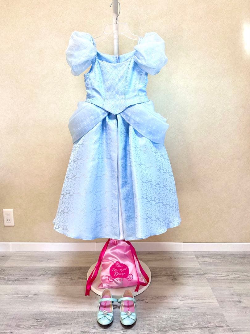 ☆ ビビディバビディブティック シンデレラ プレミアムドレス 付属品付き ☆ ビビディバビディブティック シンデレラ プレミアムドレス 120 おまけ