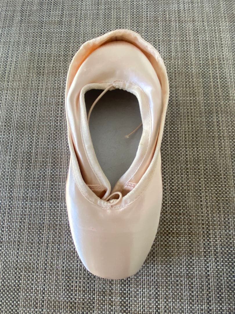 トゥシューズ　BLOCH バランスヨーロピアン　サイズ 6.5XXX