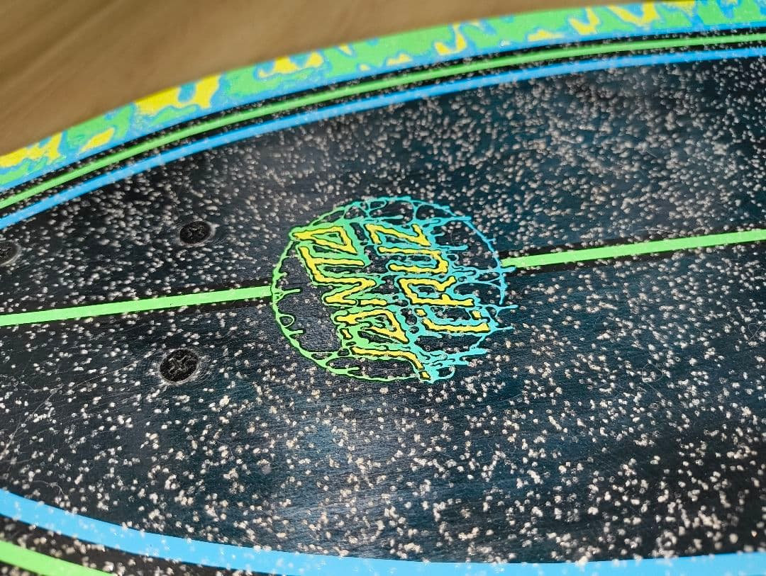 SANTACRUZ Toxic Dot Shark Cruiser ロングデッキ - メルカリ