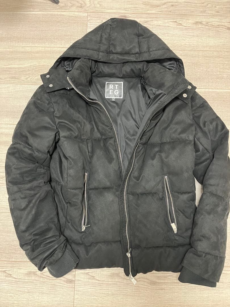 RTGEG フード付き ブラックダウンジャケット BLOUSON