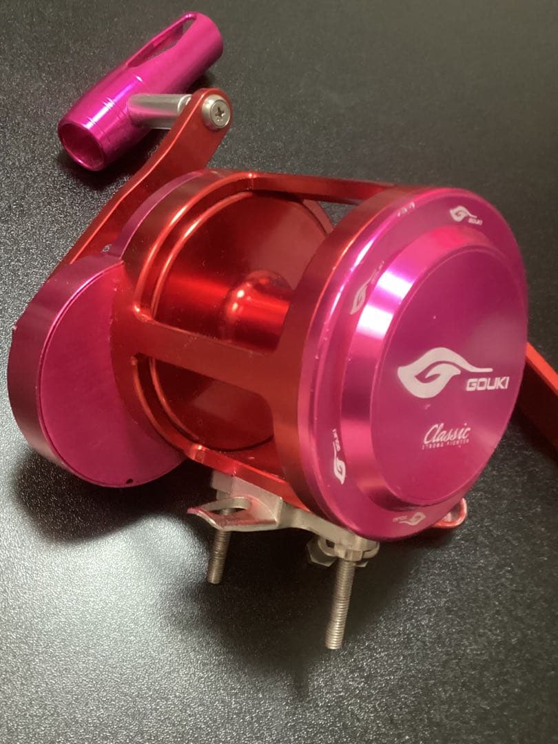 ストロングファイタークラシックGOUKIモデル。CCMパワーハンドル付き