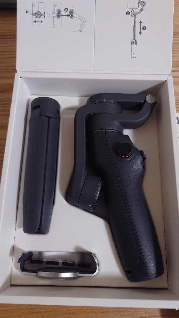 【ほぼ新品】DJI Osmo Mobile 6 スマートフォンスタビライザー DJI スマートフォン用スタビライザー Osmo Mobile 6 (OM6) CP.OS