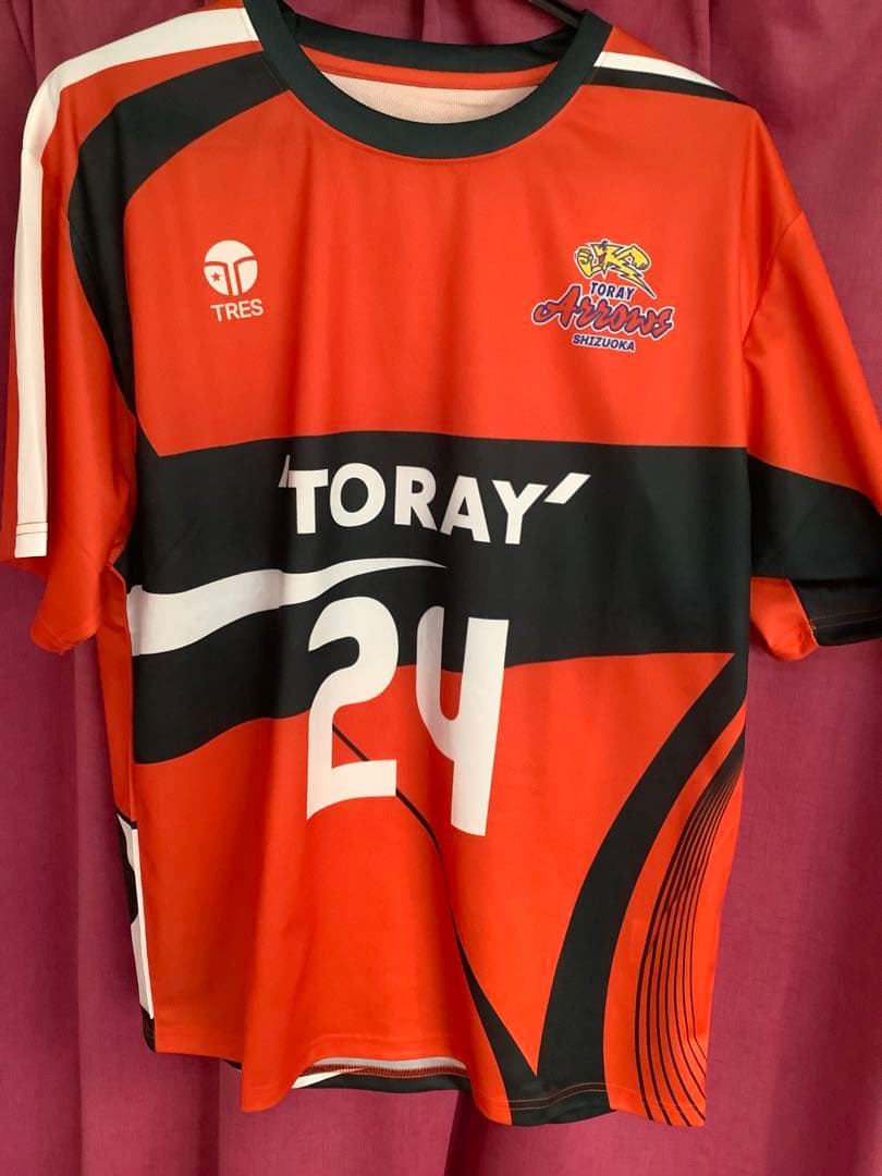 TORAY ARROWS 静岡 バレーボールシャツ フリオカルデナス NO.24 - メルカリ