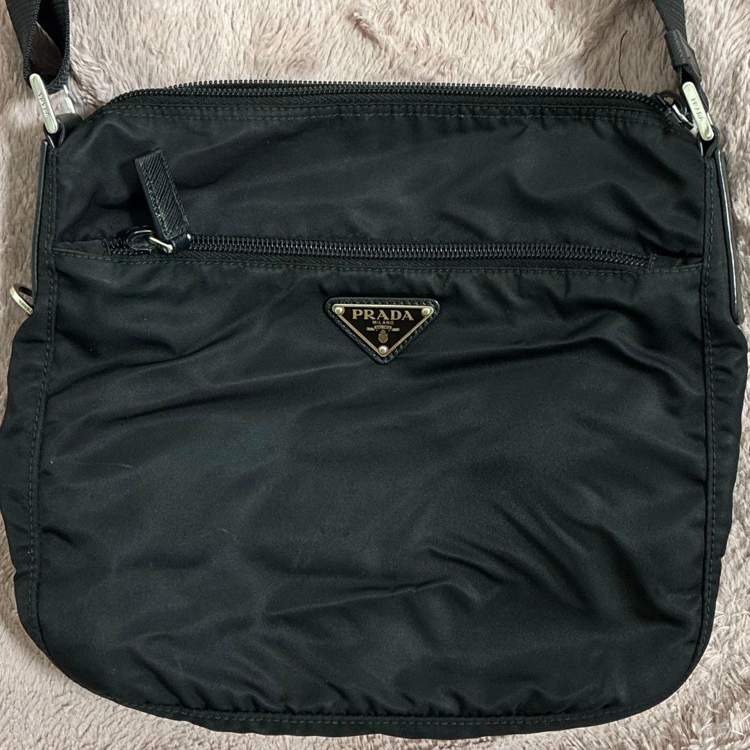PRADA プラダ　ショルダーバッグ プラダ ショルダーバッグ レディース トライアングルロゴ ブラック