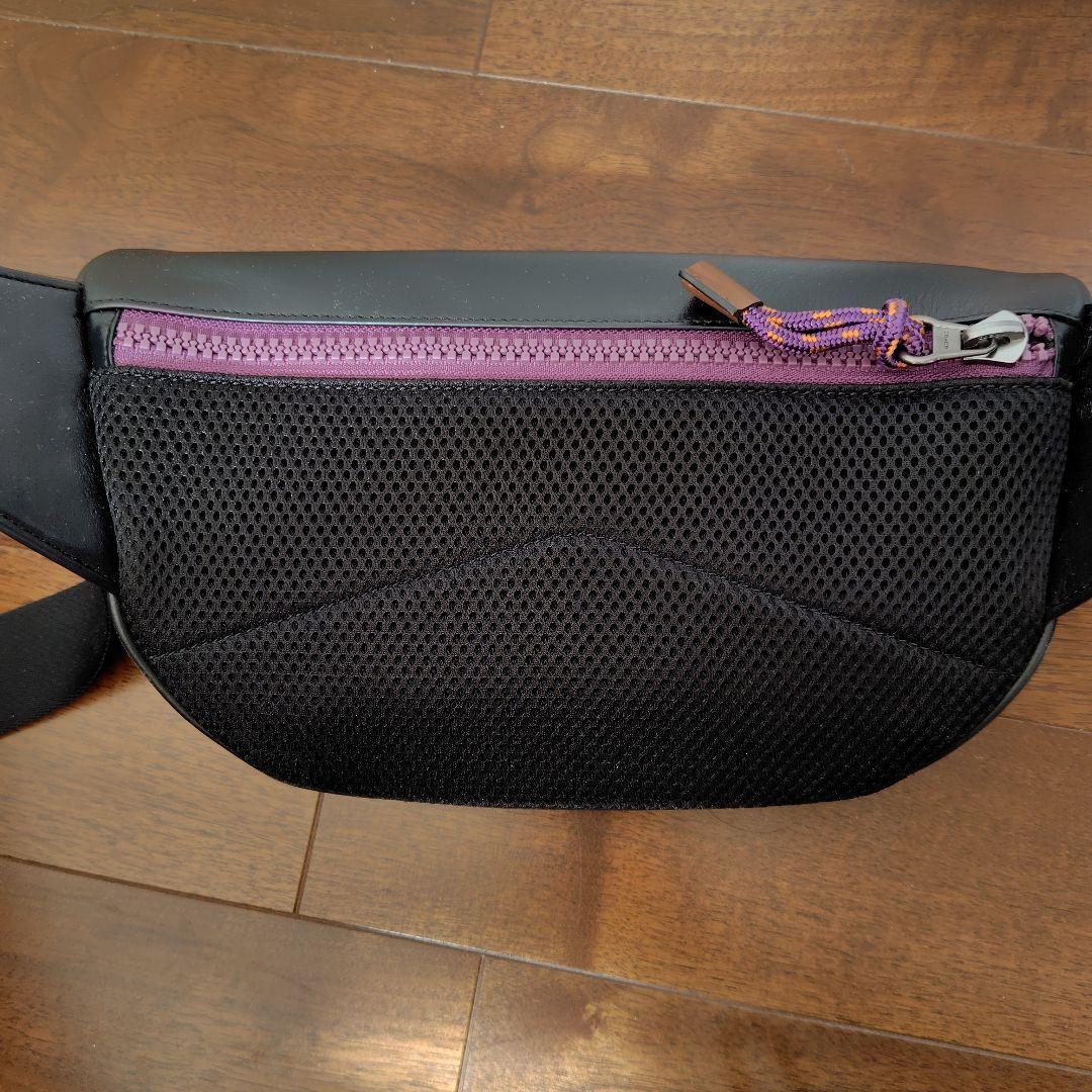美品】COACH×ディズニーコラボバッグ ウエストポーチ ダンボ 黒紫