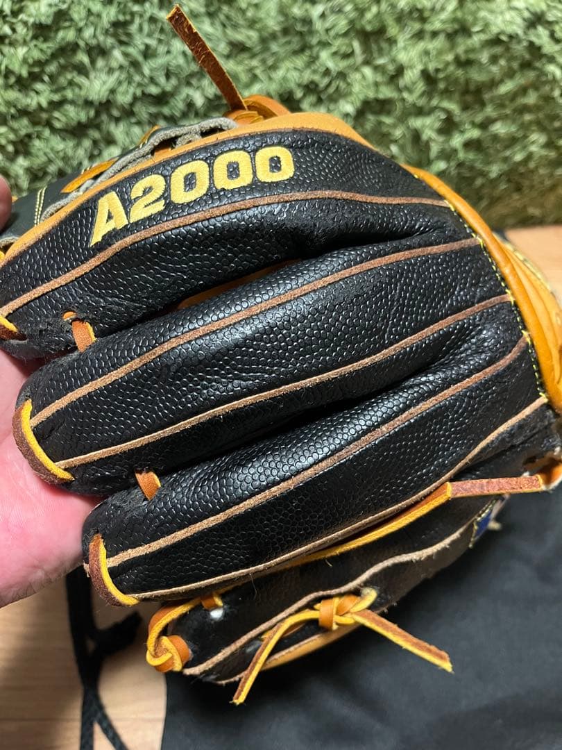 レア！Wilson A2000 X2 硬式内野手用グラブ ブラックSS×Sタン