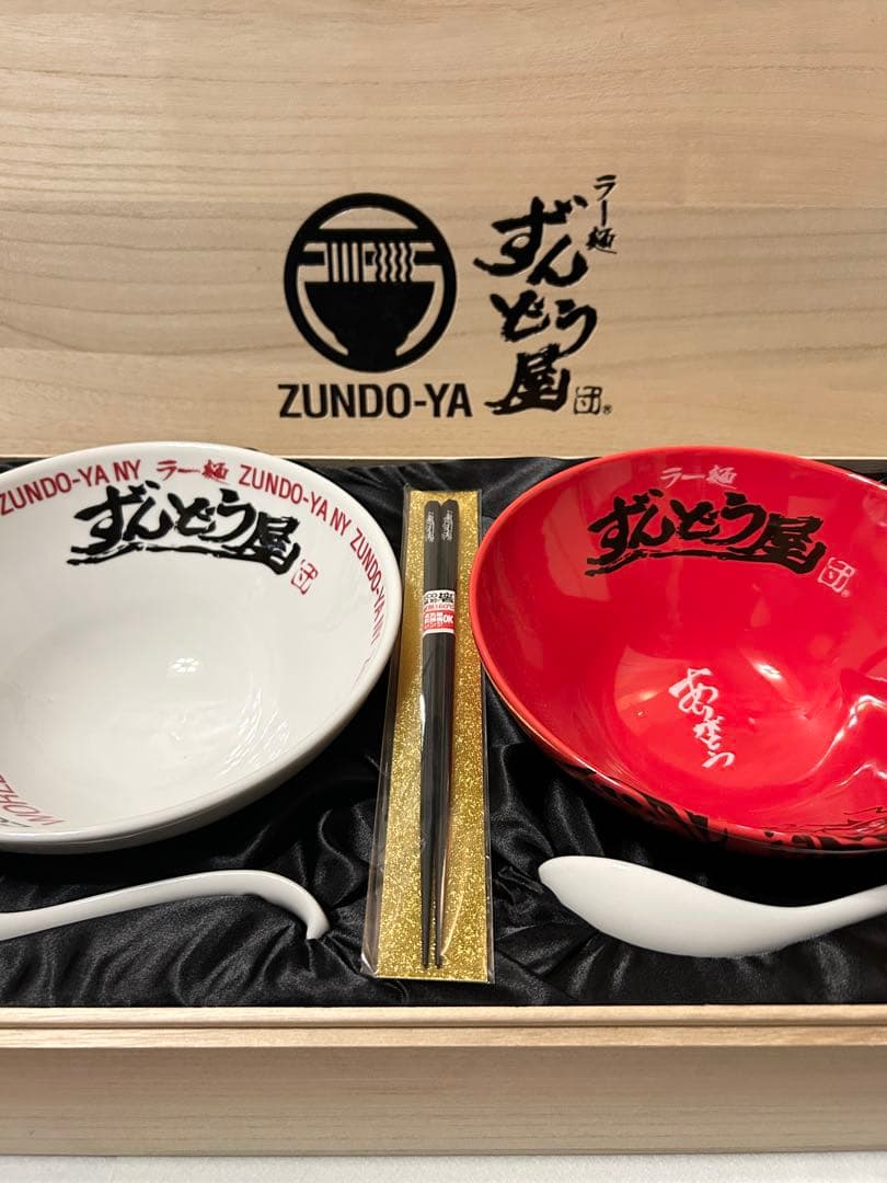ずんどう屋 ラーメン鉢 紅白 ラー麺 鉢 レンゲ 箸 セット レア品 木箱