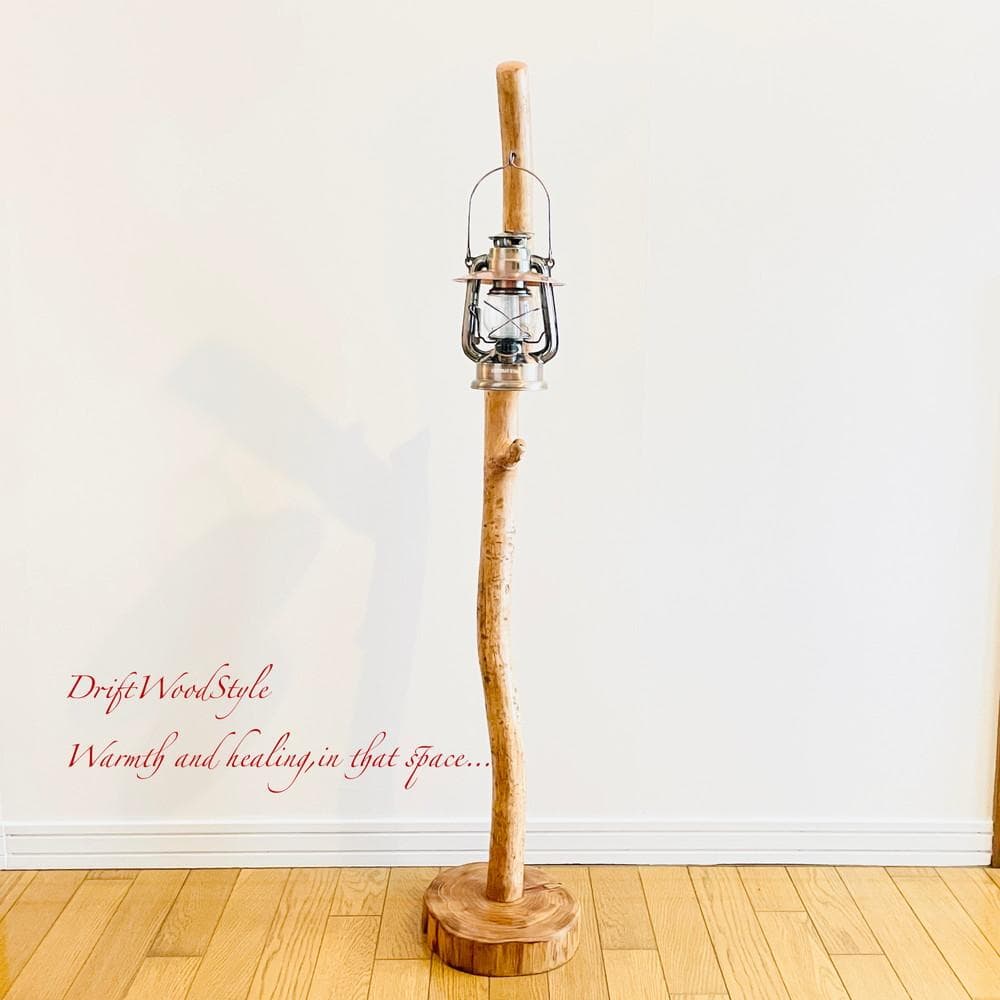 斜めに枝が突き出る流木スタンド 置物 北欧 照明 ランタン N113 - メルカリ