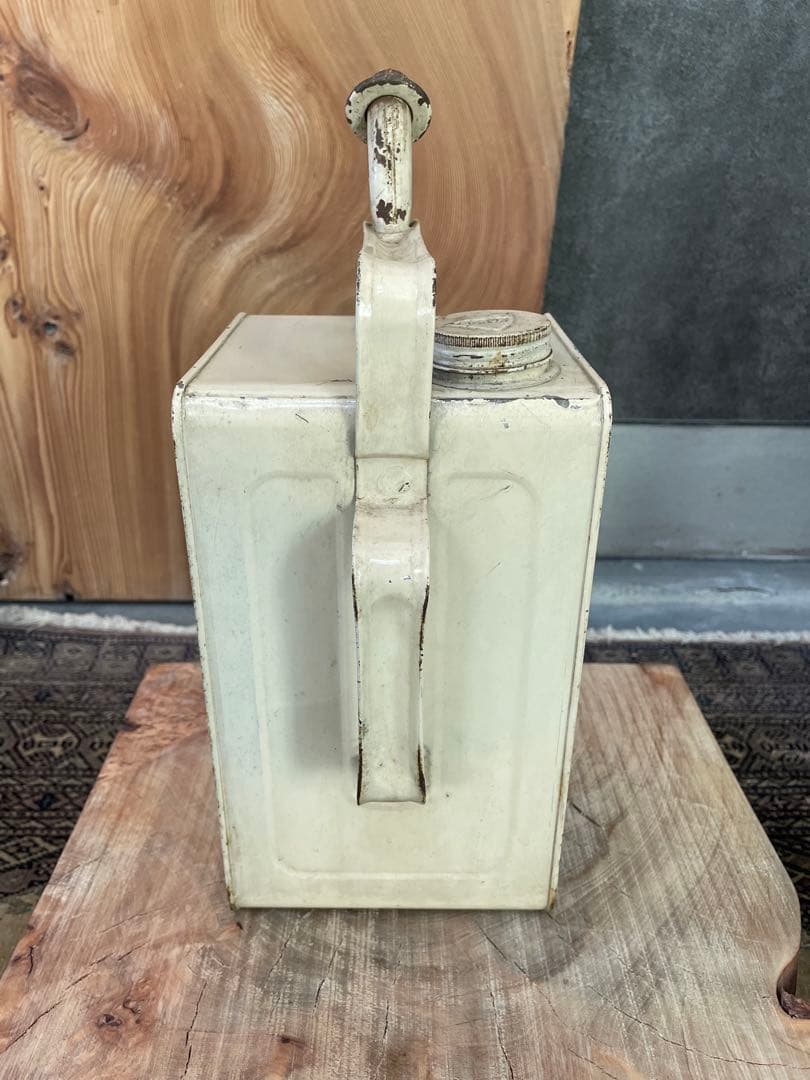 超希少なVALOR レトロ 金属 ガソリン 灯油缶