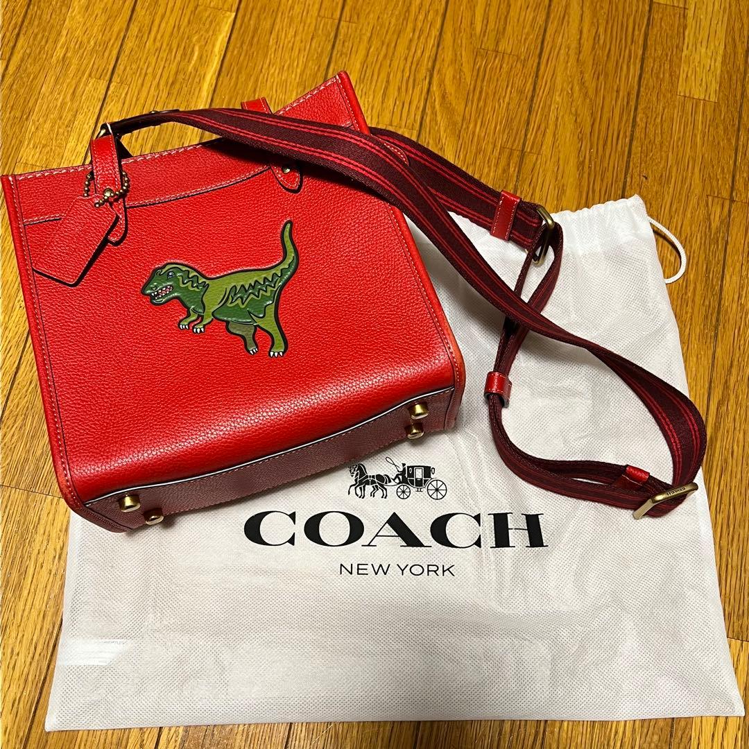 COACH レキシー 2WAY バック レッド 中古・古着通販】COACH (コーチ) COACH 2WAYショルダーバッグ レッド