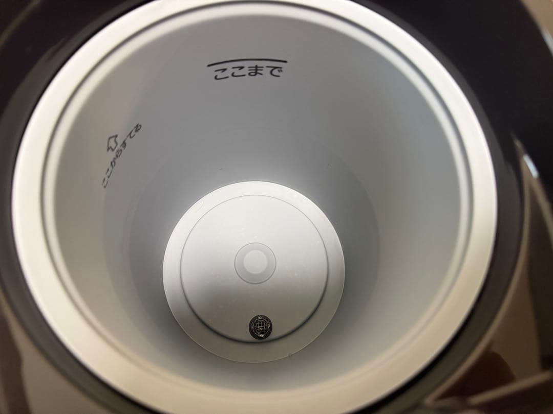 美品 2023年製 タイガー 電気ポット 蒸気レス VE とく子さん 3.0L